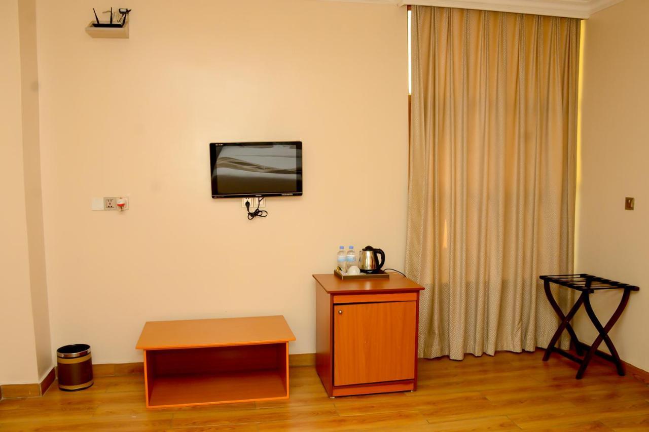 Kim Hotel Kigali Exterior photo