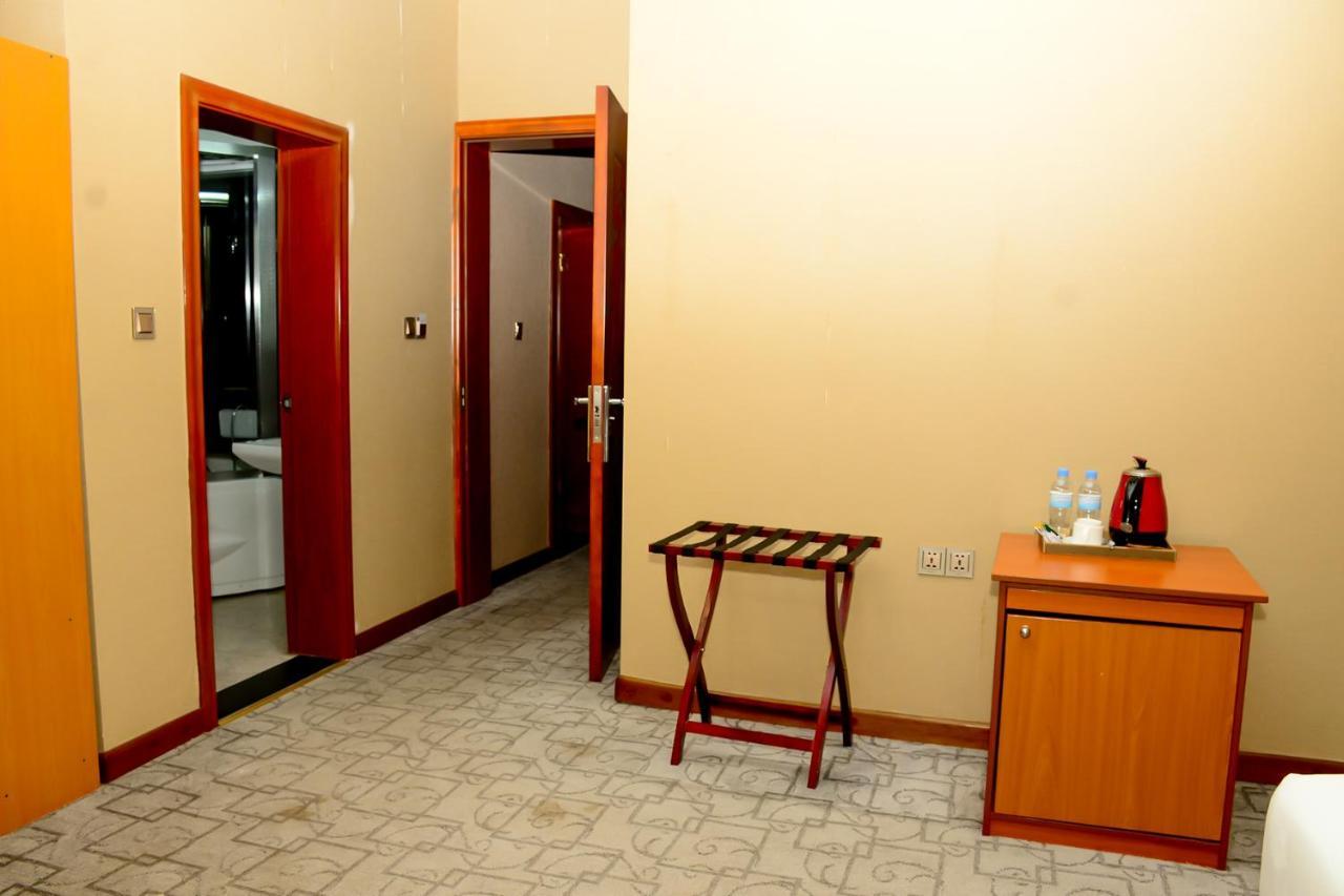 Kim Hotel Kigali Exterior photo